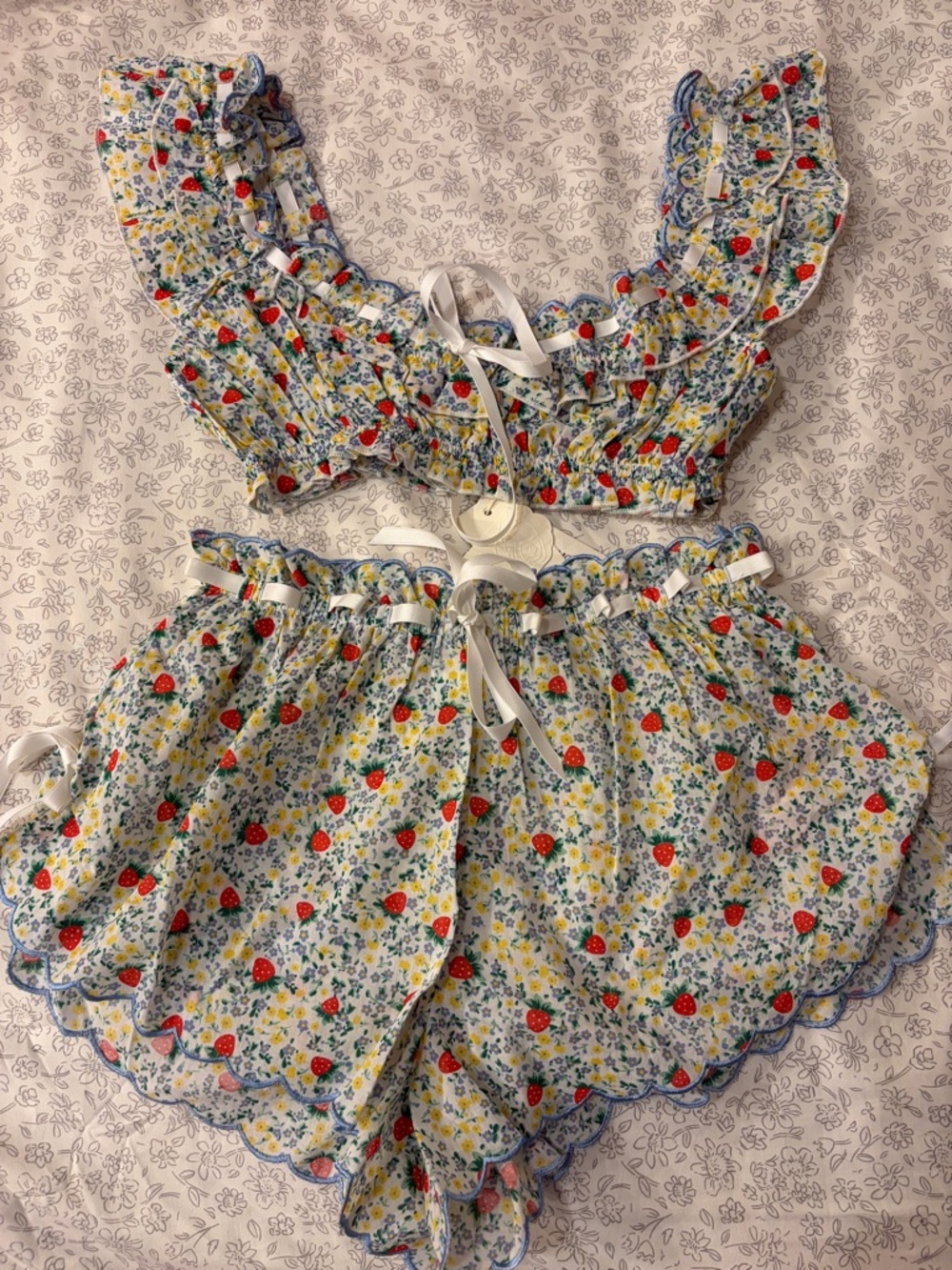 For Love & Lemons Strawberry Kiss Shorts And Top SET XS